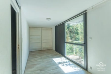 Maison F3/4 contemporaine en containers et ossature métallique – Duparc, Sainte-Marie