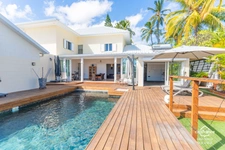 Saint-Gilles-les-Bains – Villa F7 rénovée avec piscine & spa