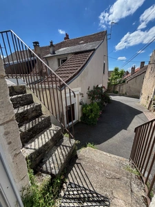 Maison à vendre 2 pièces LA CHARITE SUR LOIRE (58)
