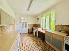 Maison à vendre 10 pièces LA GUERCHE SUR L'AUBOIS (18)