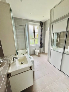 Maison à vendre 10 pièces LA GUERCHE SUR L'AUBOIS (18)