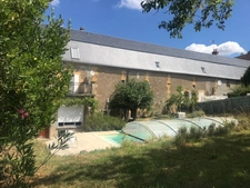Estate for sale in the heart of Amognes
