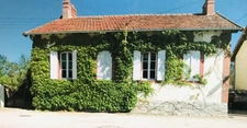 Maison à vendre 5 pièces LA GUERCHE SUR L'AUBOIS (18)