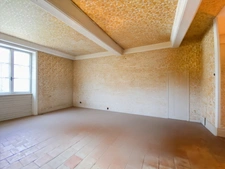 Maison de caractère Uchizy – 200 m² habitables – Terrain de 6 565 m²