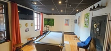À VENDRE – MURS COMMERCIAUX D’UN RESTAURANT AVEC TERRASSES ET JARDIN – BOURGOGNE DU SUD