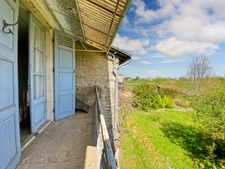 Maison de caractère Uchizy – 200 m² habitables – Terrain de 6 565 m²
