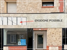 Local commercial avec studio attenant à vendre BERTHECOURT (60)
