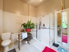 Ancien presbytère Maison 274 M2 et Maisonnette de 51 M2
