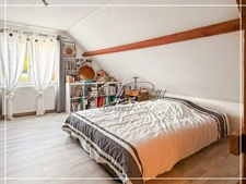 🏡 Maison familiale 5 chambres – Sous-sol total – Secteur calme