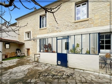   Charmante Maison de ville en pierre de 121 m2 