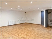 Local commercial avec studio attenant à vendre BERTHECOURT (60)