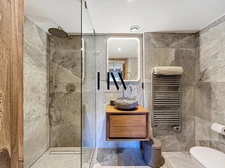 Exceptional property in Megève – Fully renovated apartment with panoramic view and ski-in/ski-out access