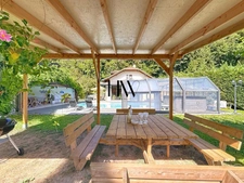 Family house for sale 10 rooms VETRAZ MONTHOUX (74) - Or special investors