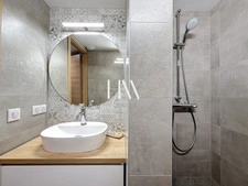 Maison de standing à vendre 14 pièces - 437 m2 - ANTHY SUR LEMAN (74)