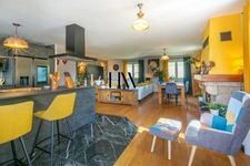 À vendre – Maison familiale avec jardin, jacuzzi et potentiel, à deux pas des commerces du Châble (Beaumont)