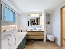 Maison de standing à vendre 14 pièces - 437 m2 - ANTHY SUR LEMAN (74)