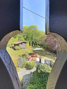 Demeure familiale de caractère à vendre - au cœur de Collonges-sous-Salève - 9 pièces  (74)