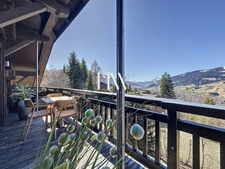 Exceptional property in Megève – Fully renovated apartment with panoramic view and ski-in/ski-out access
