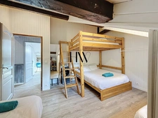 Family house for sale 10 rooms VETRAZ MONTHOUX (74) - Or special investors