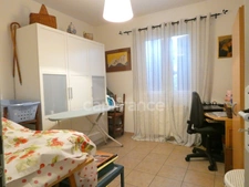 Maison Plain-pied  de 100 m² à vendre BARBENTANE (13) terrain de 1600 m² 