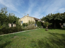 Maison Plain-pied  de 100 m² à vendre BARBENTANE (13) terrain de 1600 m² 