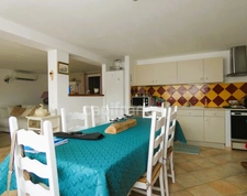 Maison à vendre en R+1 de 166 m² sur un terrain de 1837 m². Route d'Eyguières (13) Arles