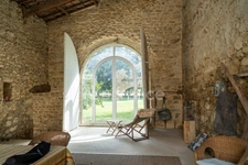 15-room stone property with swimming pool on 4.5 hectares (30)