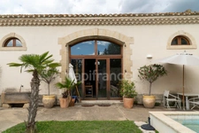 15-room stone property with swimming pool on 4.5 hectares (30)