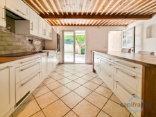 Villa 6 pièces + une dépendance 2 pièces - Terrain piscinable de 800m² - Garage - Proche Castries (34160)