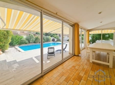 MAISON de 222m² ou double habitation - PISCINE - Terrain arboré de 830m² sans vis-à-vis - CASTRIES (34)
