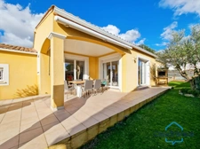 Maison de PLAIN-PIED de 125m² avec 4 pièces + un Garage de 36m² sur un Terrain de 700m²