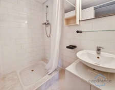 MAISON de 222m² ou double habitation - PISCINE - Terrain arboré de 830m² sans vis-à-vis - CASTRIES (34)