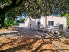 Villa individuelle de 212m² avec un T2 indépendant de 45m² - Terrain de 800m² - Garage