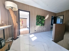 Villa de prestige avec jardin paysagé - Garage, Piscine