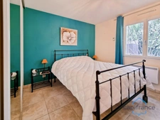 Maison de PLAIN-PIED de 125m² avec 4 pièces + un Garage de 36m² sur un Terrain de 700m²