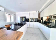 Villa de prestige avec jardin paysagé - Garage, Piscine