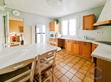 MAISON de 222m² ou double habitation - PISCINE - Terrain arboré de 830m² sans vis-à-vis - CASTRIES (34)