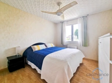MAISON de 222m² ou double habitation - PISCINE - Terrain arboré de 830m² sans vis-à-vis - CASTRIES (34)