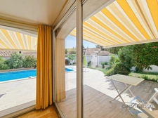 MAISON de 222m² ou double habitation - PISCINE - Terrain arboré de 830m² sans vis-à-vis - CASTRIES (34)