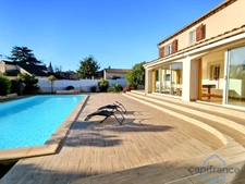 MAISON de 222m² ou double habitation - PISCINE - Terrain arboré de 830m² sans vis-à-vis - CASTRIES (34)
