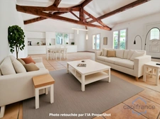 Maison de plain-pied de 156m² avec 6 pièces + une dépendance - Terrain arboré de 1400m² avec Piscine - (34160)