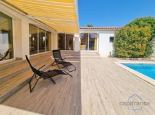 MAISON de 222m² ou double habitation - PISCINE - Terrain arboré de 830m² sans vis-à-vis - CASTRIES (34)