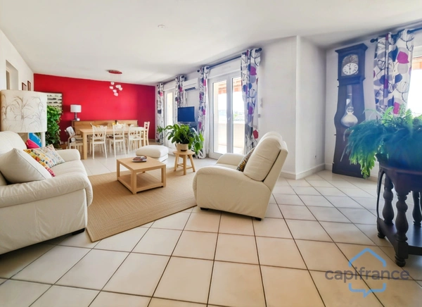 Appartement 3 pièces de 93m² avec Terrasse vue dégagée + Garage et Parking - A vendre sur Montpellier (34)