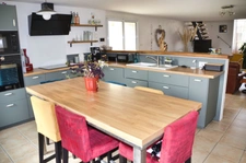 House for sale, 8 rooms, LE GUE D'ALLERE (17)