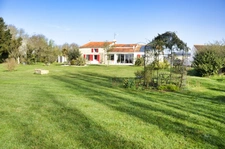 House for sale, 8 rooms, LE GUE D'ALLERE (17)