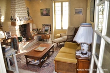 House for sale in SURGERES (17) - 160 m² living space - 712 m² plot