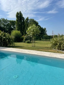 House for sale, 8 rooms, LE GUE D'ALLERE (17)