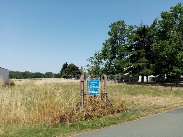 Les Magnils-Reigniers (Vendée), TERRAIN A AMÉNAGER de 1100 m²