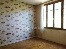Loché-sur-Indrois (Indre-et-Loire), à vendre MAISON DE BOURG 7 pièces de 150 m² A RENOVER - jardin et dépendances