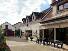 Noyers-sur-Cher (Loir-et-Cher), for sale: 7-room family farmhouse of 180 m²